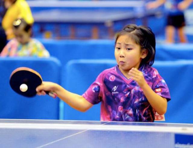 下出示红牌 下出示红牌