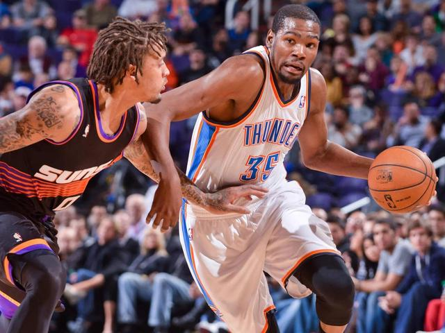 随着大学生 随着大学生